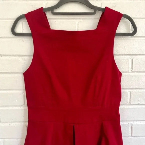 Monaco USA Fitted, Red Peplum Mini Dress w/ Zip-up & Tie Back, SZ L EUC - Picture 2 of 9